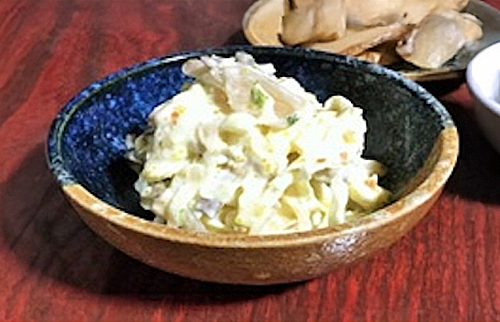 いぶりがっこチーズ和え
